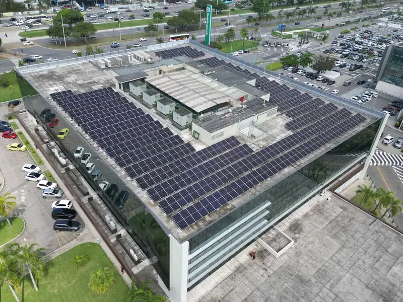 Usina solar do condomínio Sede de Empresas